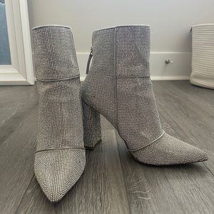 steve madden tarra rhinestone booties size 8